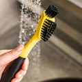Lodge Corner & Groove Brush - Cast Iron Cleaning Accessory