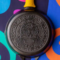 Lodge Seasoned Cast Iron Sugar Skull Skillet with Deluxe Handle Holder - Cookware Handle Accessory